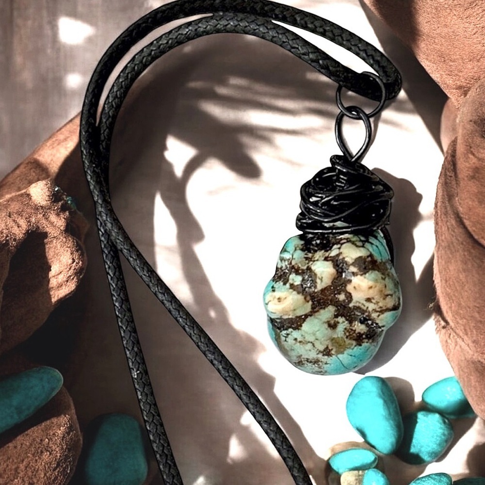 5 For $25💫Turquoise Magnesite Stone Chunk Nugget Pendant Necklace